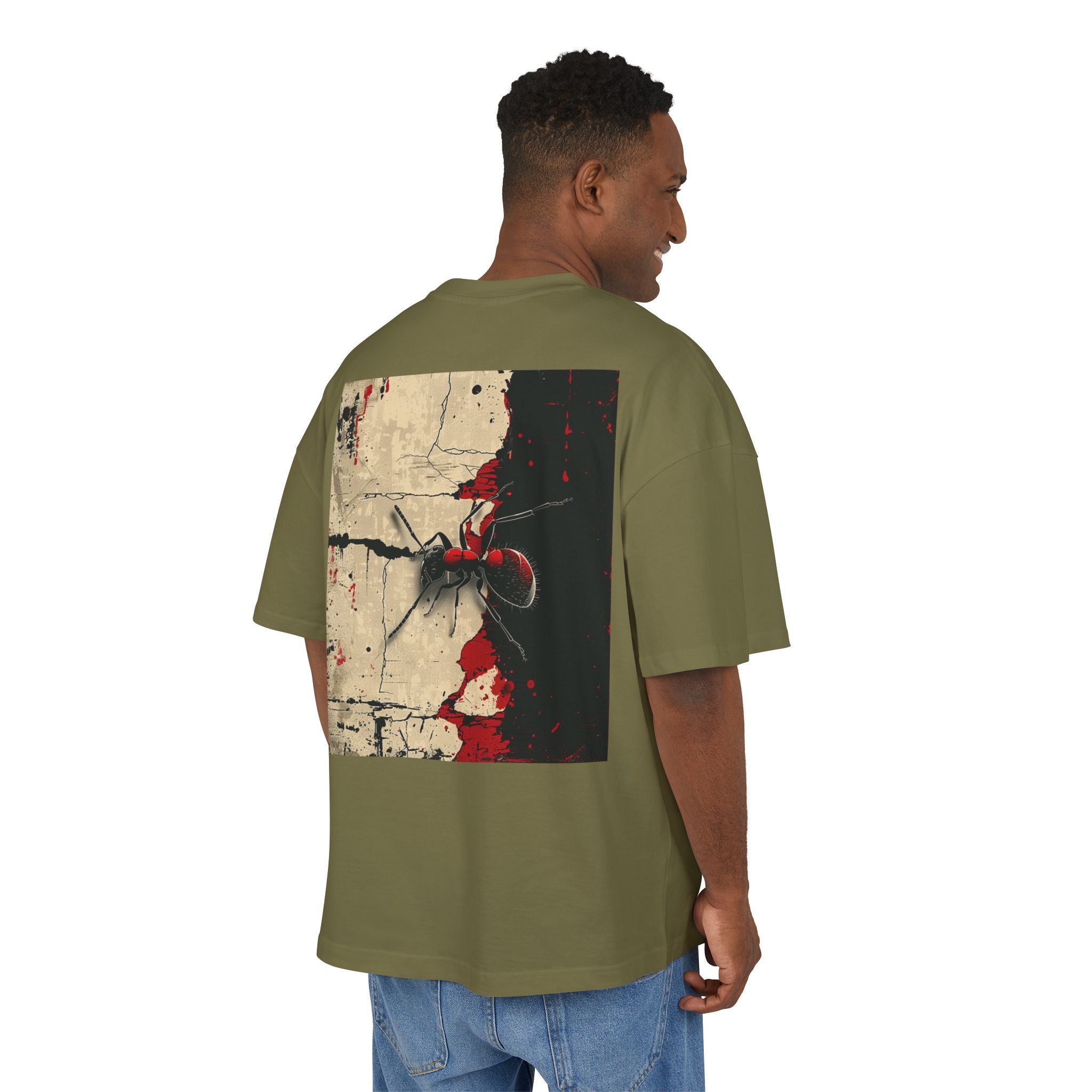 Vintage-Inspired Graphic Tee with Ant Design for Nature Lovers
