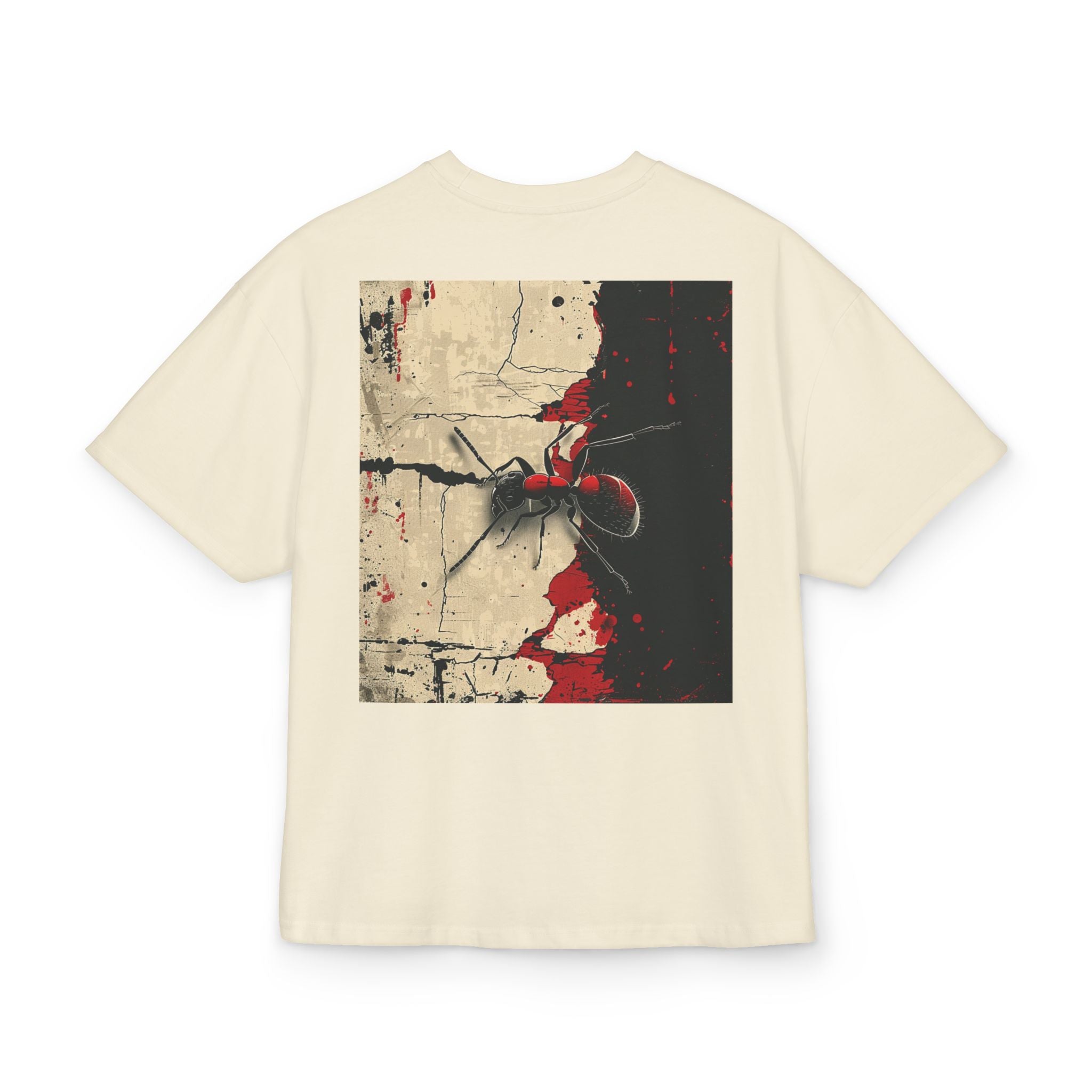 Vintage-Inspired Graphic Tee with Ant Design for Nature Lovers
