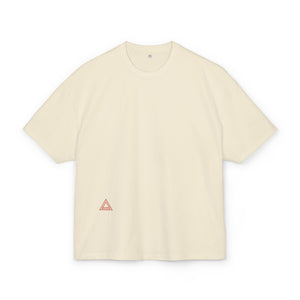 Vintage-Inspired Graphic Tee with Ant Design for Nature Lovers