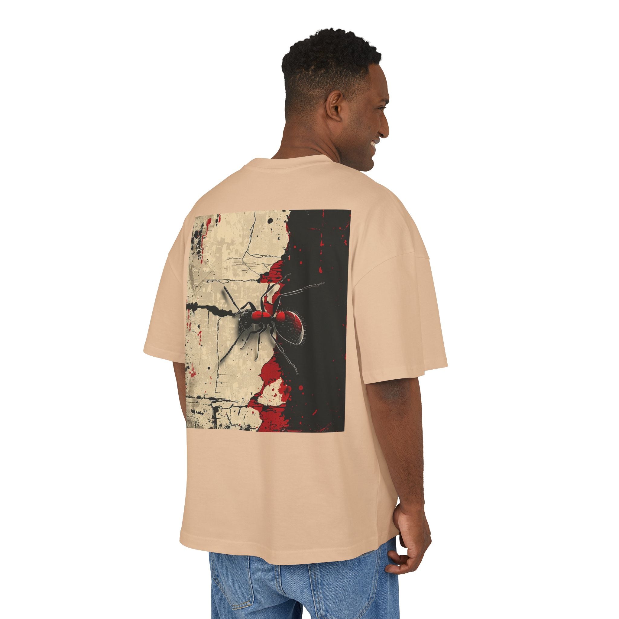 Vintage-Inspired Graphic Tee with Ant Design for Nature Lovers