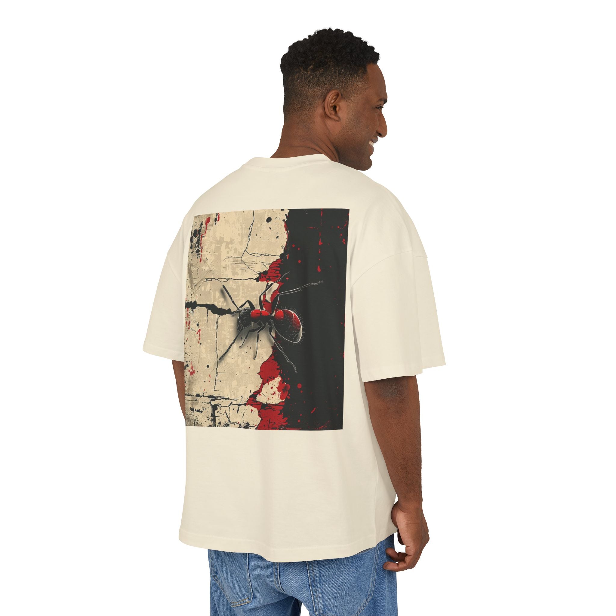 Vintage-Inspired Graphic Tee with Ant Design for Nature Lovers