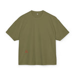 Vintage-Inspired Graphic Tee with Ant Design for Nature Lovers